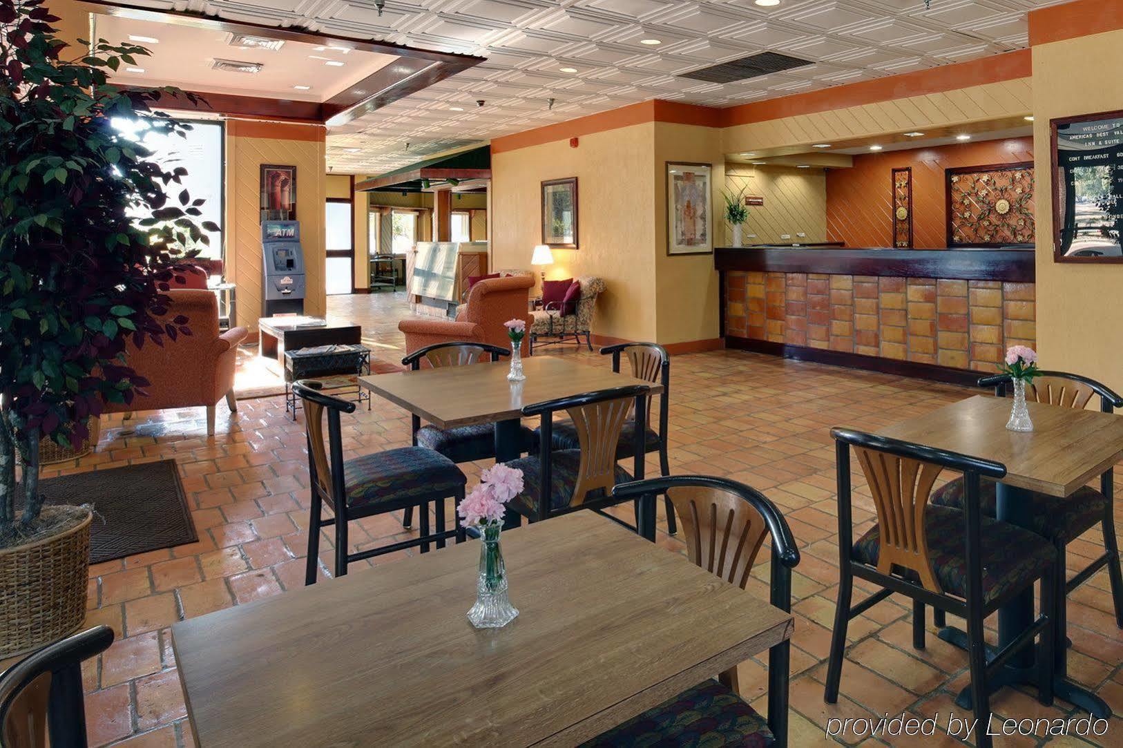 Rest And Relax Inn Ferry Pass Restaurant foto
